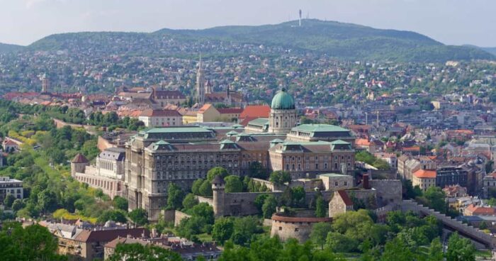 BUDAPEST - Where to Honeymoon in Europe 23 Dreamy Honeymoon Destinations
